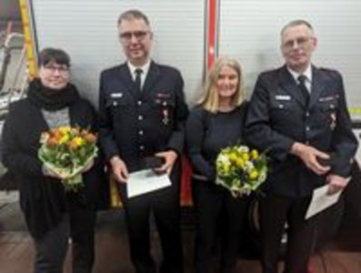 Feierlichkeit im Feuerwehrhaus